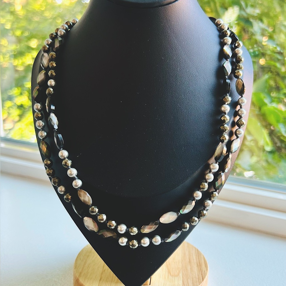 Versatility & Sheen Team ~ Chan Luu Necklace